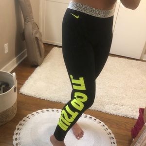 Nike Pro Leggings Size L
